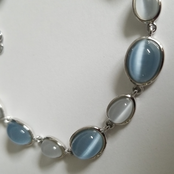 925 Sterling Silver Grey Blue Stones Bracelet - Picture 3 of 10